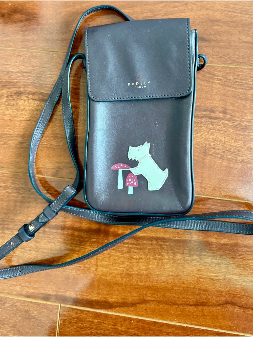 RADLEY LONDON Black Leather Crossbody Phone Bag with Dog & Mushroom Appliqué